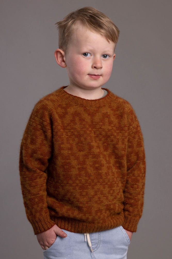 ossum and Merino
3003 Fair Isle Sweater - A timeless jumper with Fair Isle design. Available in three colour ways: Berry/ Lilac, Cobalt/ Mint, and Spice/ Honeycomb.
Intricate Fair Isle pattern
35% Possum Fur, 55% Merino Wool, 10% Pure Mulberry Silk
New Zealand designed and manufactured
Natural and Sustainable