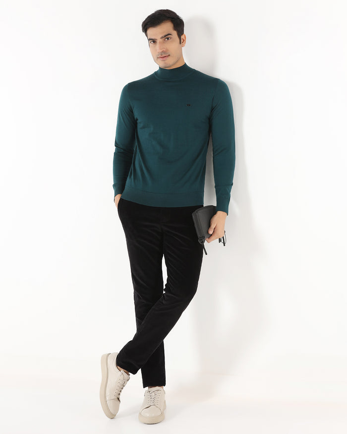 Black Corduroy Solid Khakis - Gerone