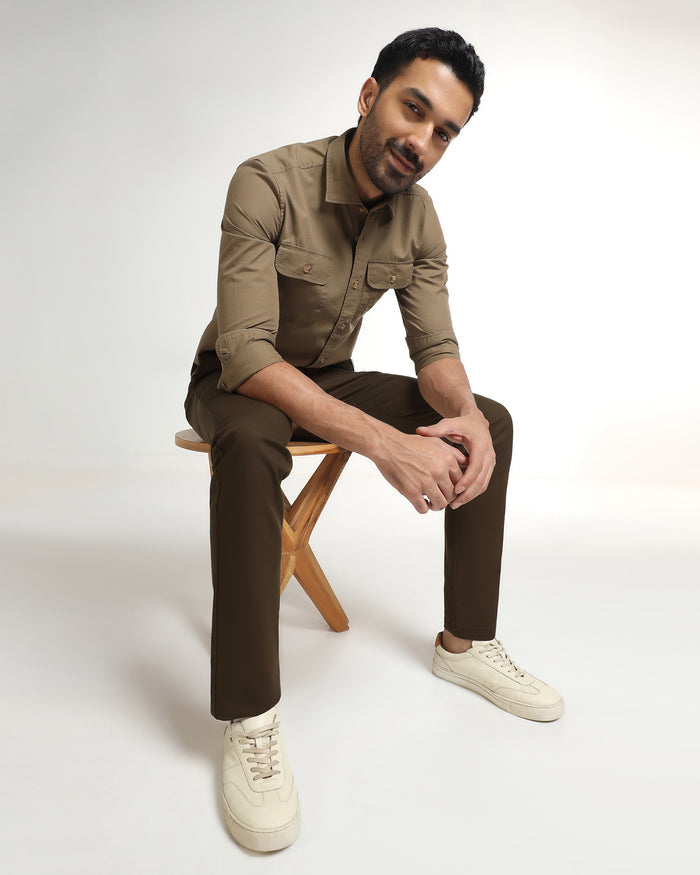 Brown Unwrinkle Solid Khakis - Tigris