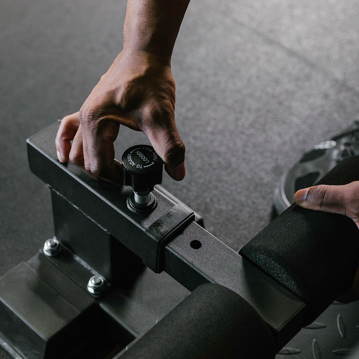 Sissy Squat Machine