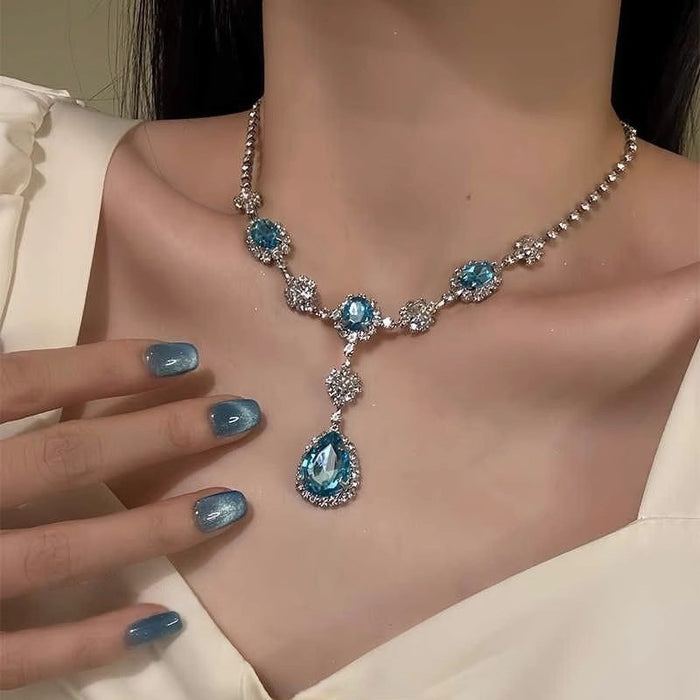 The Azure Drop Necklace - Fashionnsio