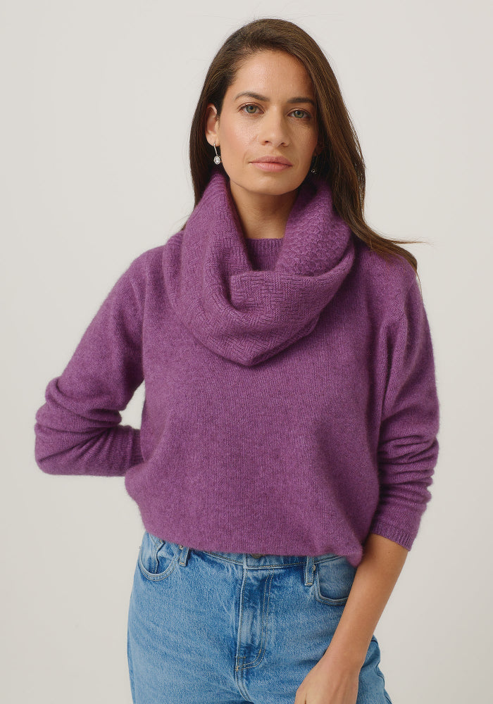Possum and Merino

0319 Textured Loop Scarf - Loop it once or loop it twice to create more of a snood look. The textured loop scarf is as it's described a fun combination of knitted stitch structures.

Made in New Zealand from an exclusive Merinomink blend of 50% ZQ Merino, 40% Brushtail possum and 10% Mulberry silk.