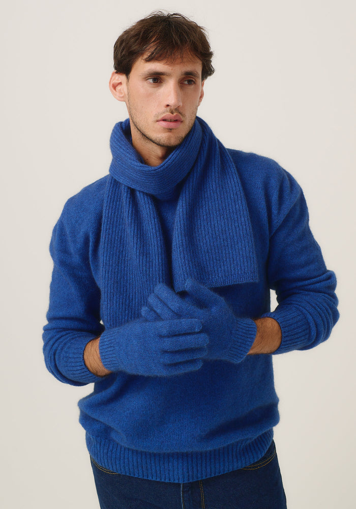 Possum and Merino

070709 Merinomink Gloves - Warm hands, warm heart! No one likes frozen fingers so keep them cosy in our Merinomink gloves.

Made in New Zealand from an exclusive Merinomink blend of 50% ZQ Merino, 40% Brushtail possum and 10% Mulberry silk.
