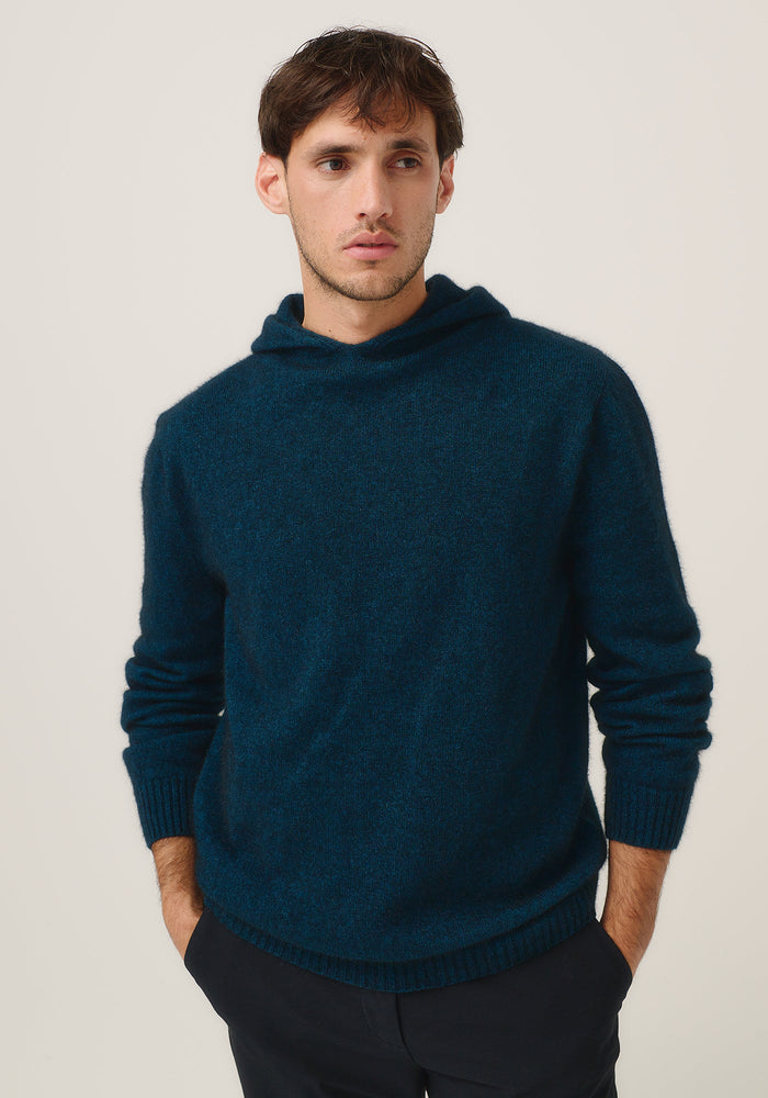 100308 Giles Hoodie