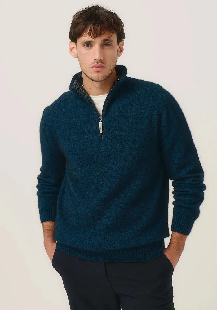 Possum and Merino

100309 Whittaker Half Zip – A Merinomink signature zip sweater with striped contrast collar features a Merinomink zip pull. This timeless piece can be dressed up or down to suit almost any occasion. A classic fit.

Made in New Zealand from an exclusive Merinomink blend of 50% ZQ Merino, 40% Brushtail possum and 10% Mulberry silk.
