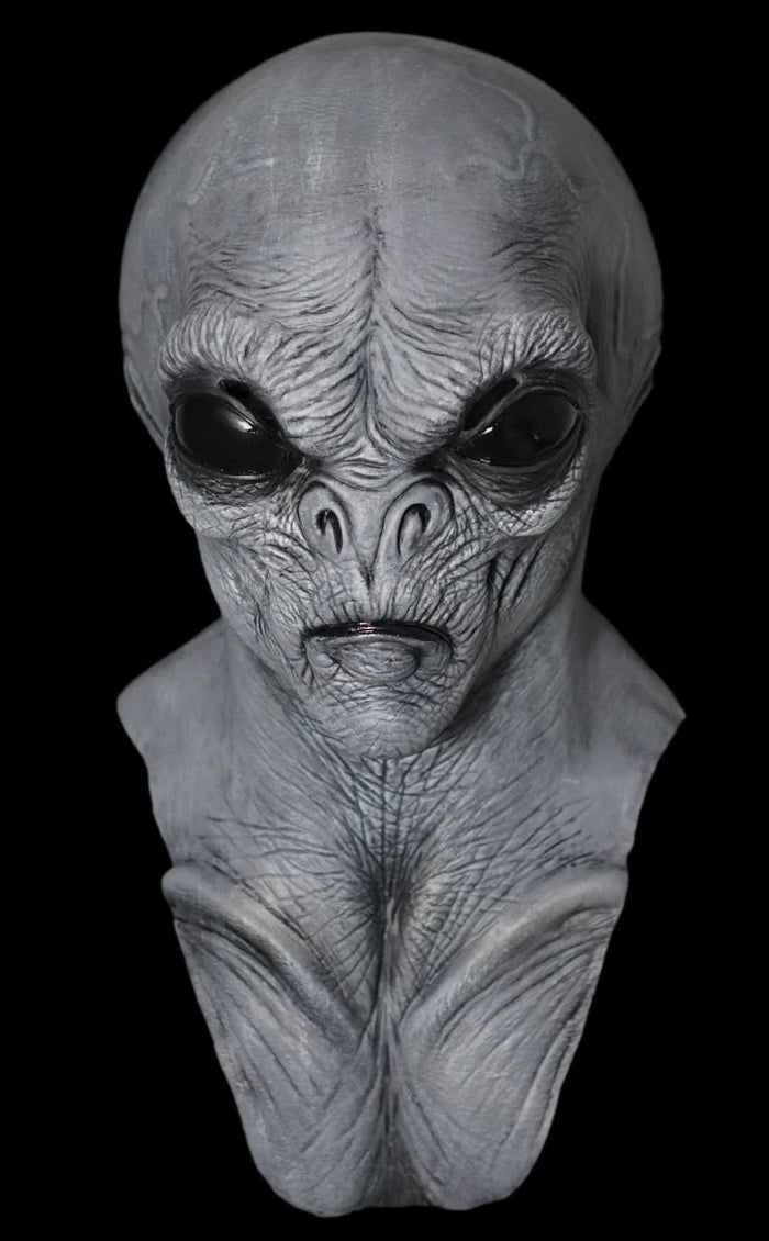 Alien Grey full-head mask for UFO crash scenes, alien autopsy displays, and Halloween costumes