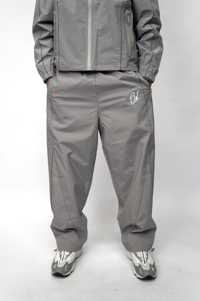 Arrow Windbreaker Pants - Grey