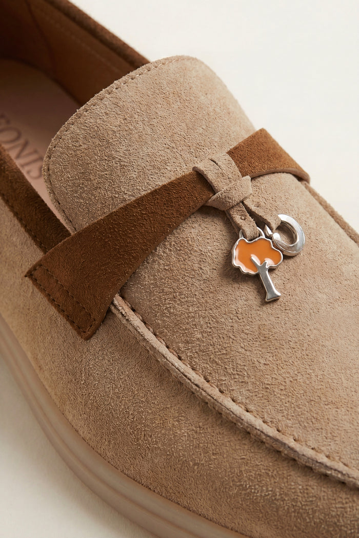 Avenza Buckle Loafer Beige