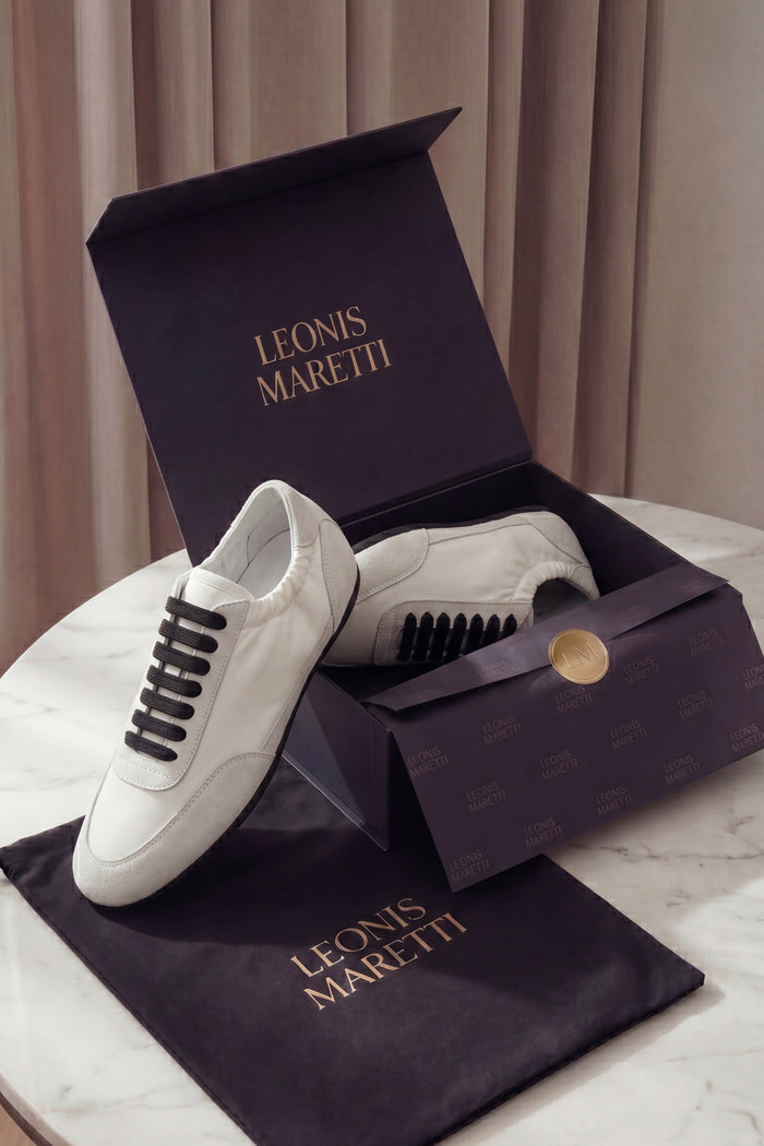 Averno Low Sneakers Off White