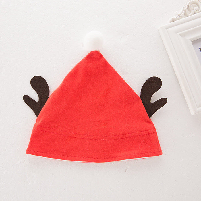 Baby Clothing for New Year and Christmas red antler hat for infants, perfect for festive celebrations.