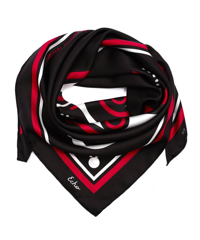 scarf designed by Bandana Tewari
