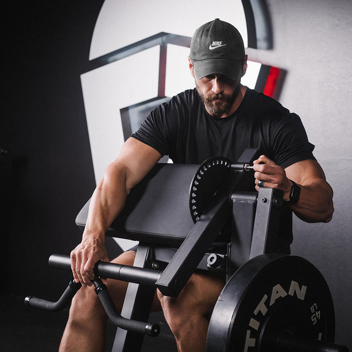 Bicep Tricep Curl Machine
