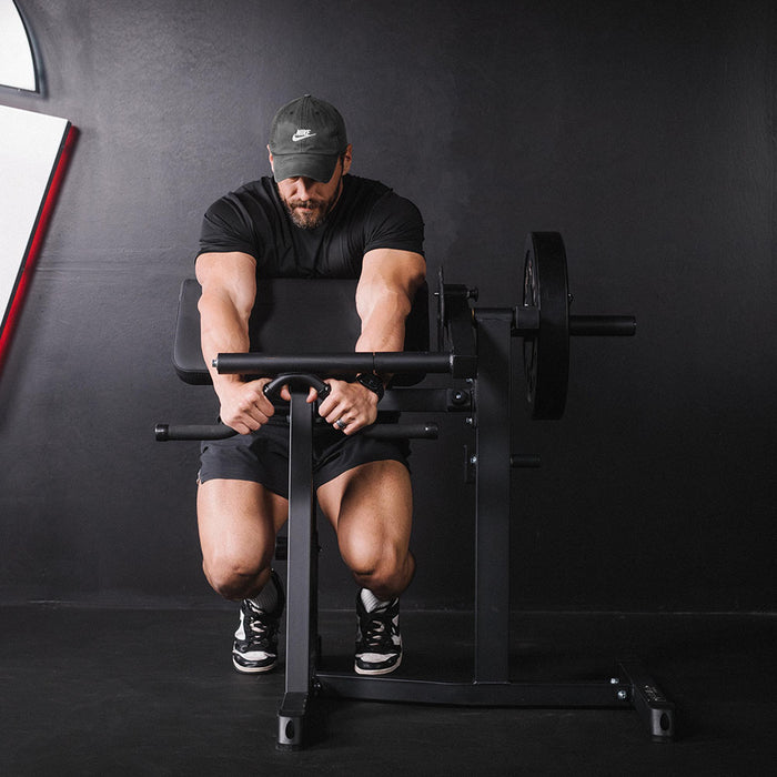 Bicep Tricep Curl Machine