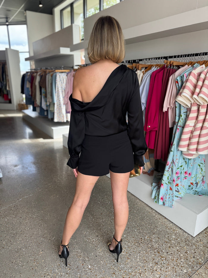 Black Alice One Shoulder Top - Amor Lafayette