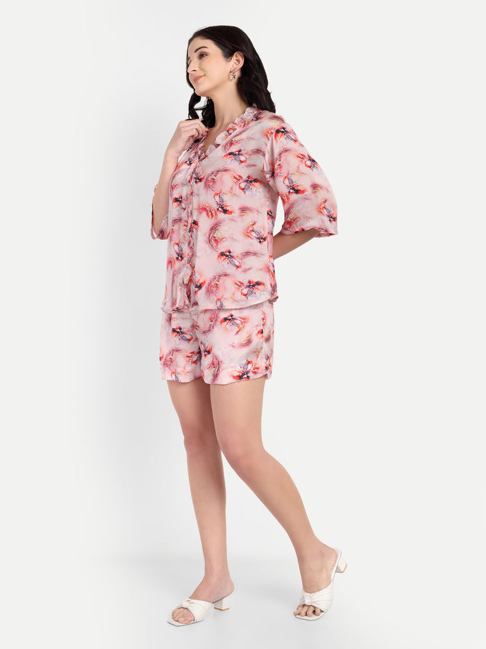 Women’s pink printed Charlotte top CB with shirt style, relaxed fit and stylish everyday design