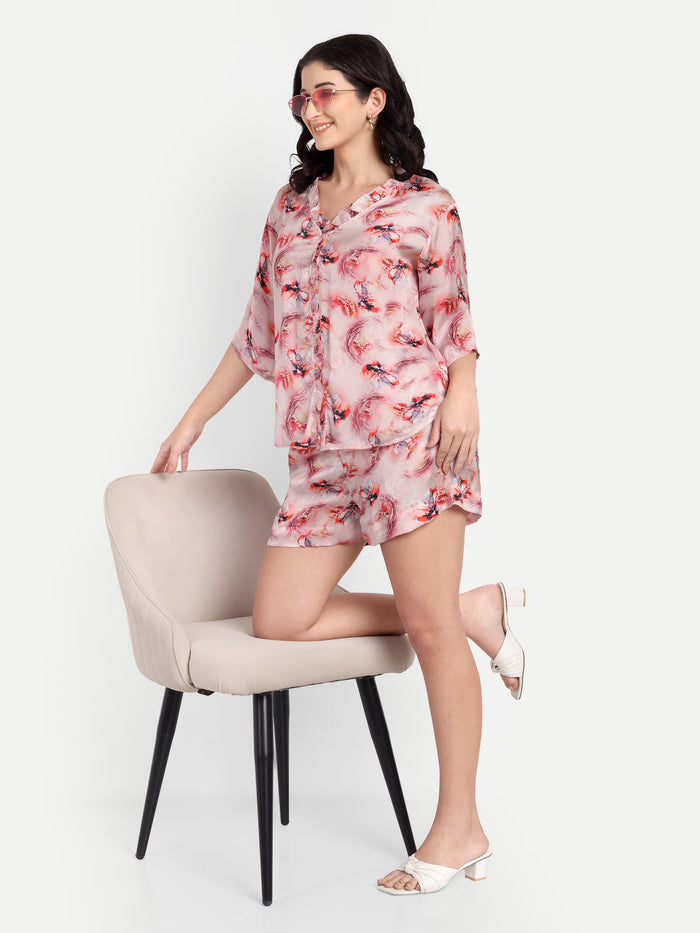 Women’s pink printed Charlotte top CB with shirt style, relaxed fit and stylish everyday design