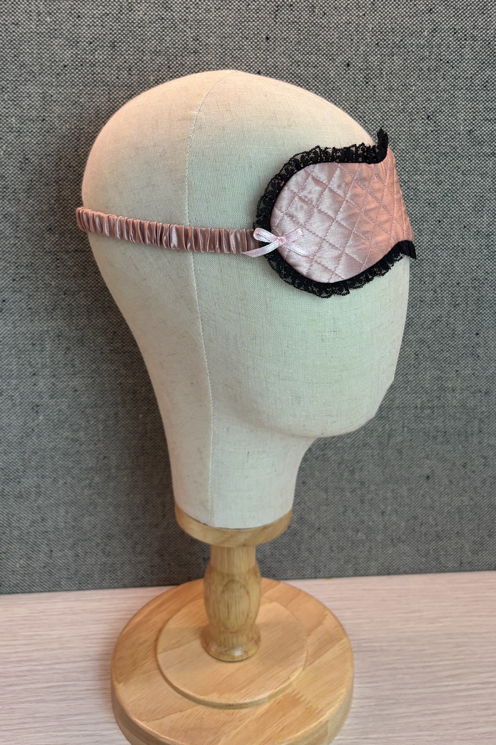 Collette Dinnigan Pink Sleeping Mask image 1