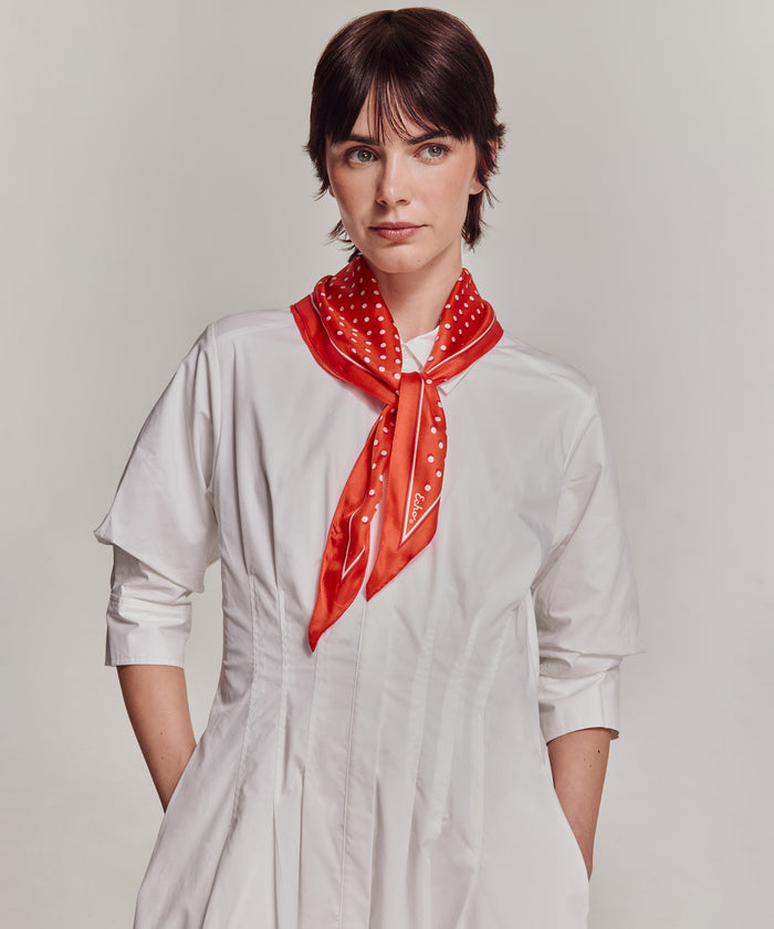 Dot Silk Diamond in color fiesta orange