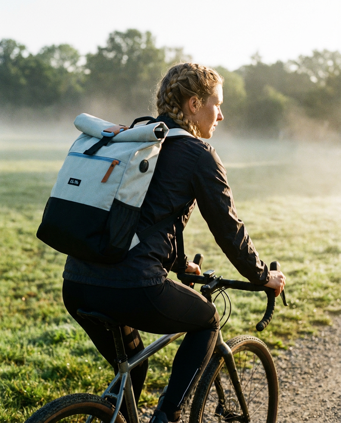Ela Mo™ Rolltop Rucksack | Lightgrey Orange Pop