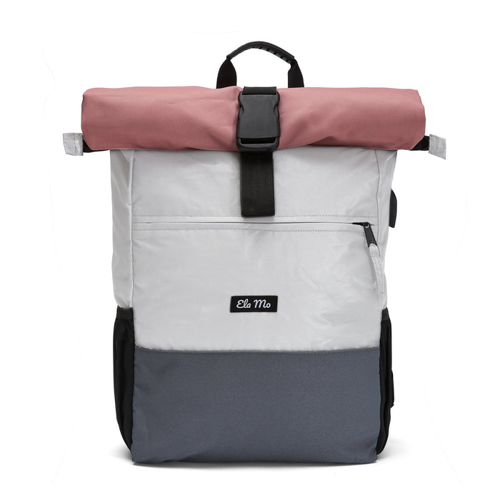 Ela Mo™ Rolltop Rucksack Night Edition | Peach.Rucksack mit Verschlussclip und Herstellerlogo vorne auf weißem Hintergrund.