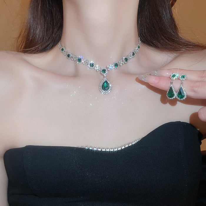 Emerald Necklace & Earring Set - Fashionnsio
