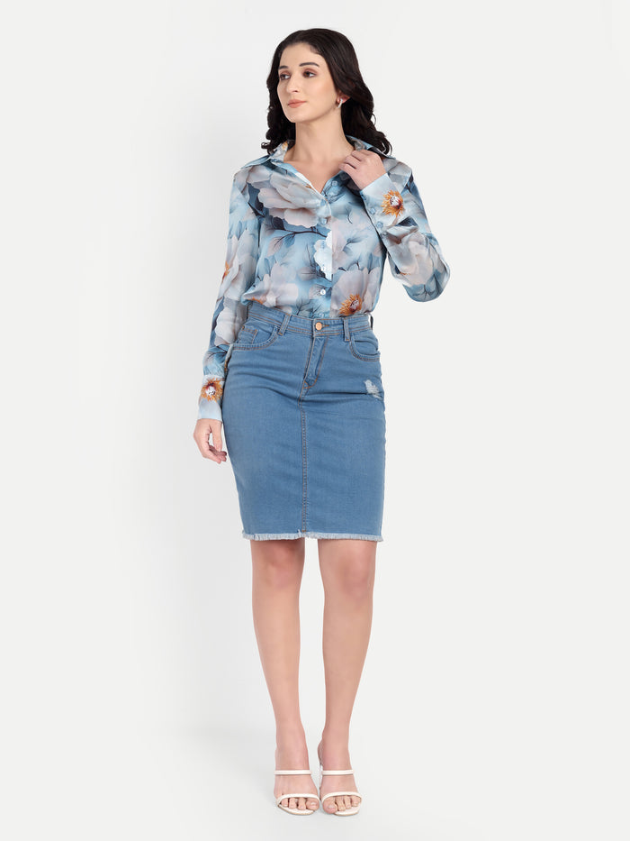 Women’s blue floral Gengy top with shirt style, full sleeves and elegant stylish design