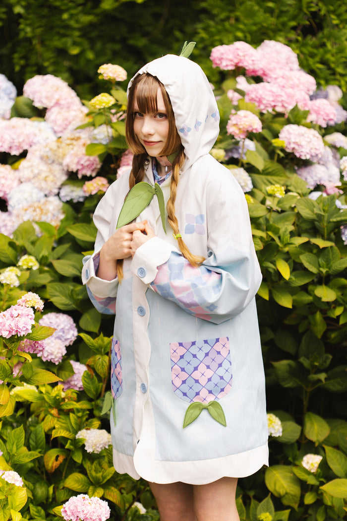 Hydrangea Raincoat (Limited Pre-Order)