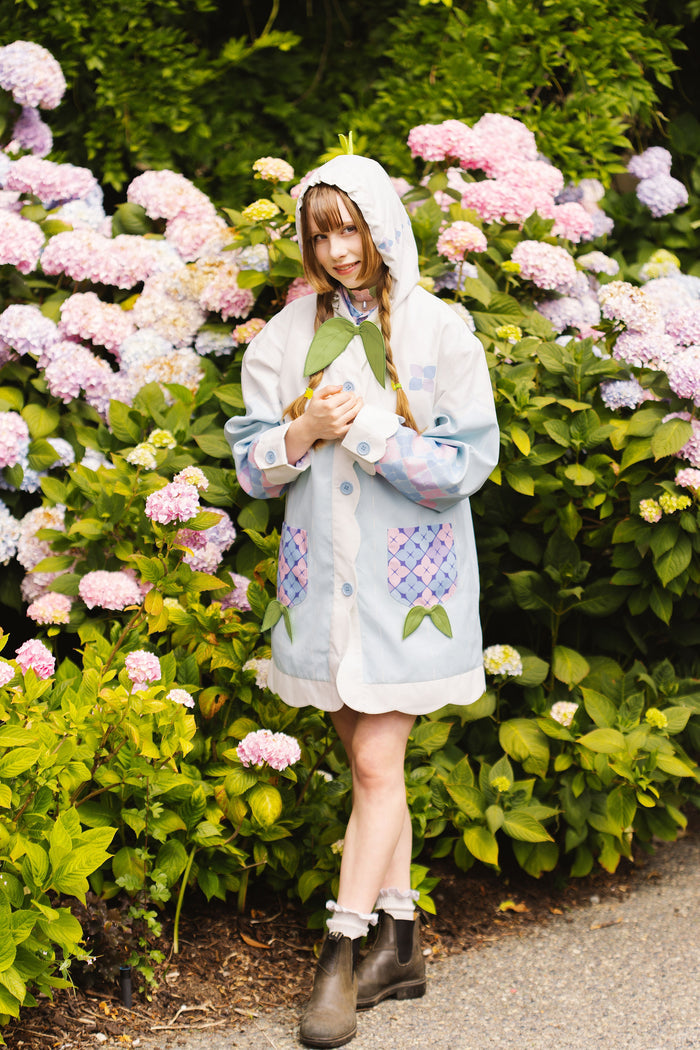 Hydrangea Raincoat (Limited Pre-Order)