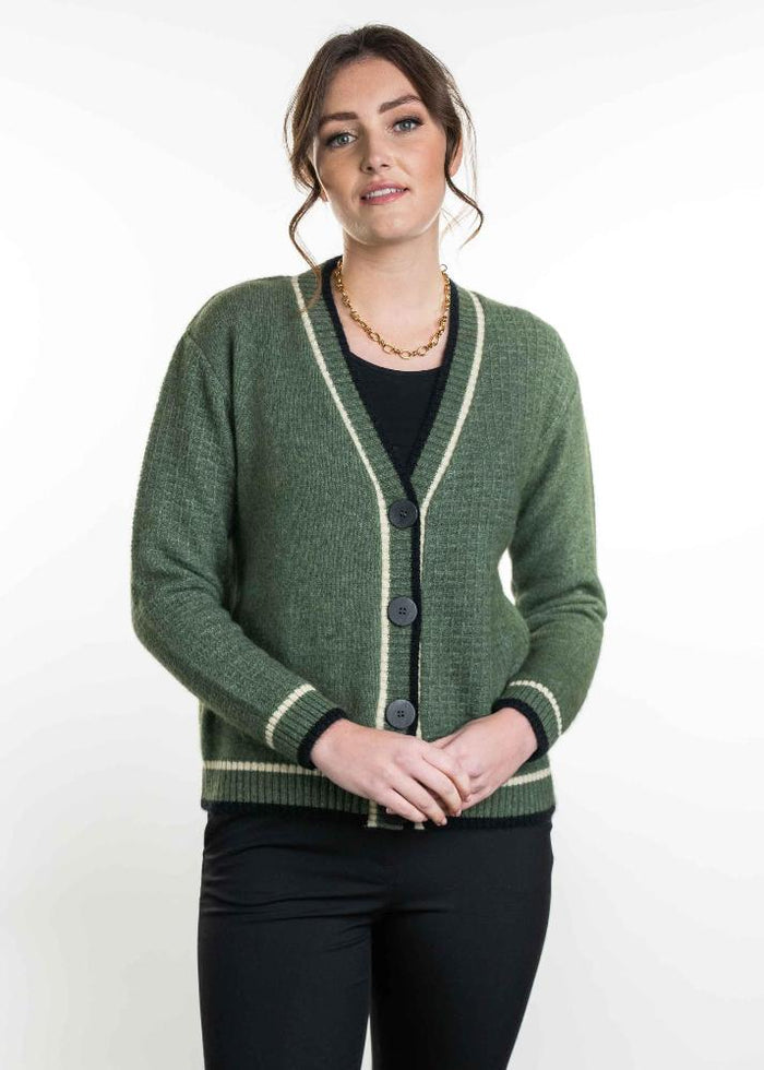 Possum and Merino

KO561 Contrast Textured Cardigan - A striking V neck cardigan with striped detailing.  This piece features alternating texture on the sleeves and body. A unique, statement piece that will be sure to get attention.

Made proudly in New Zealand from a premium blend of 40% possum fur, 50% merino lambswool and 10% mulberry silk