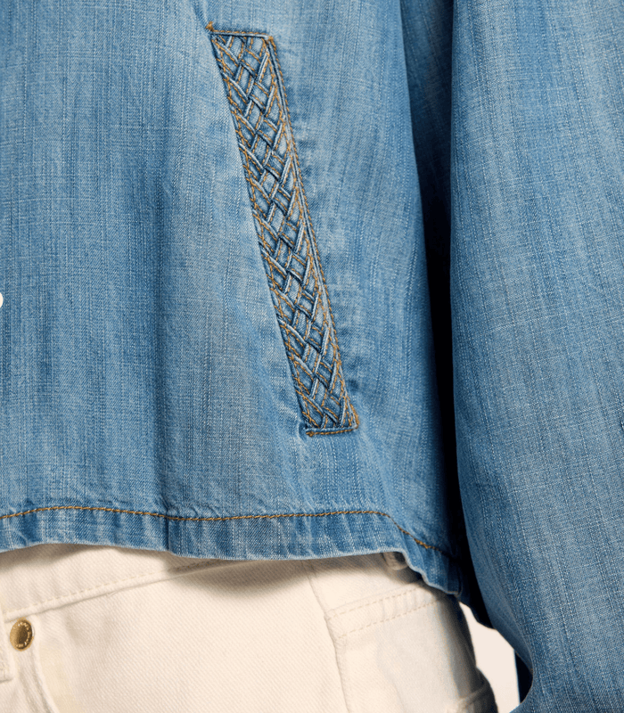 Light Chambray Aisla Top - Amor Lafayette