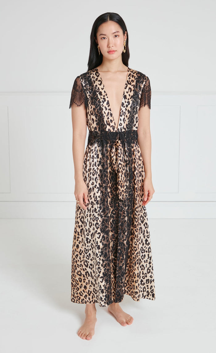 Nyx Short-Sleeve Robe - Black & Leopard