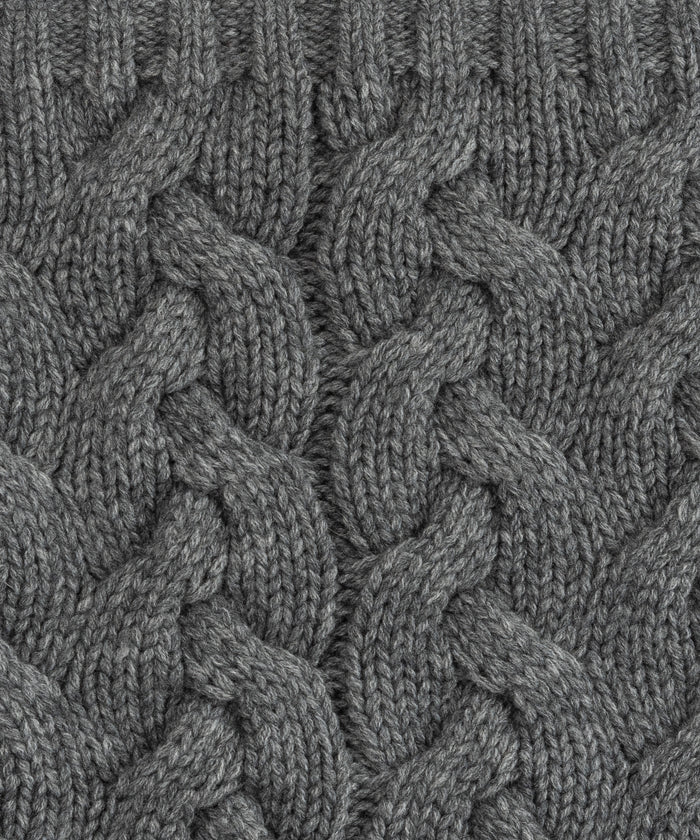 Park Cable Snood in color dark grey