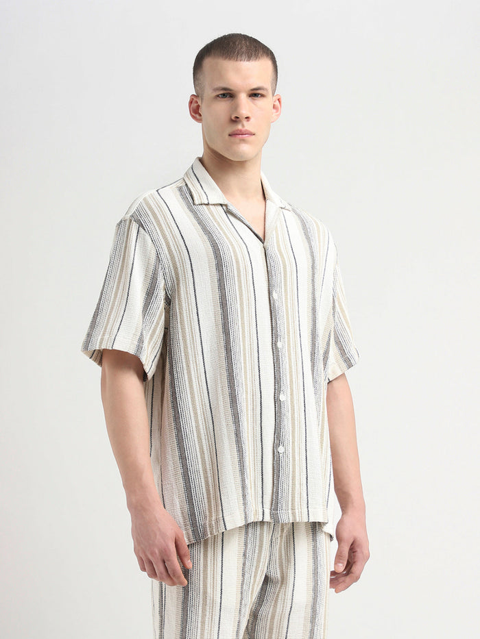 Resort Collar Relaxed Fit Shirt