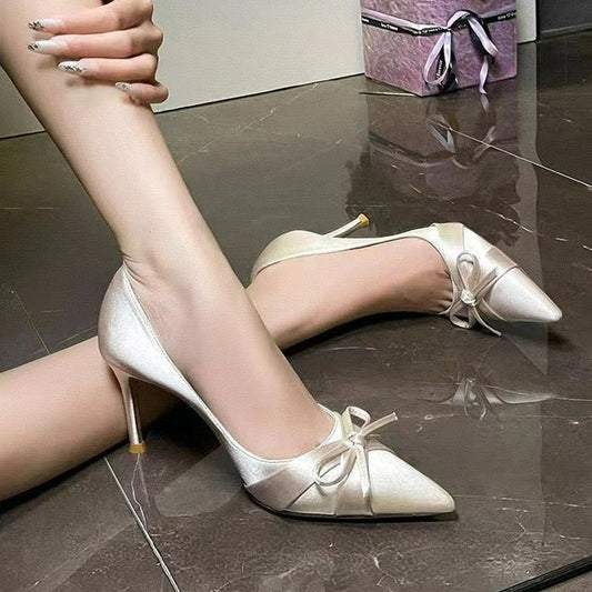 Satin Bow Pointed Heels - Fashionnsio