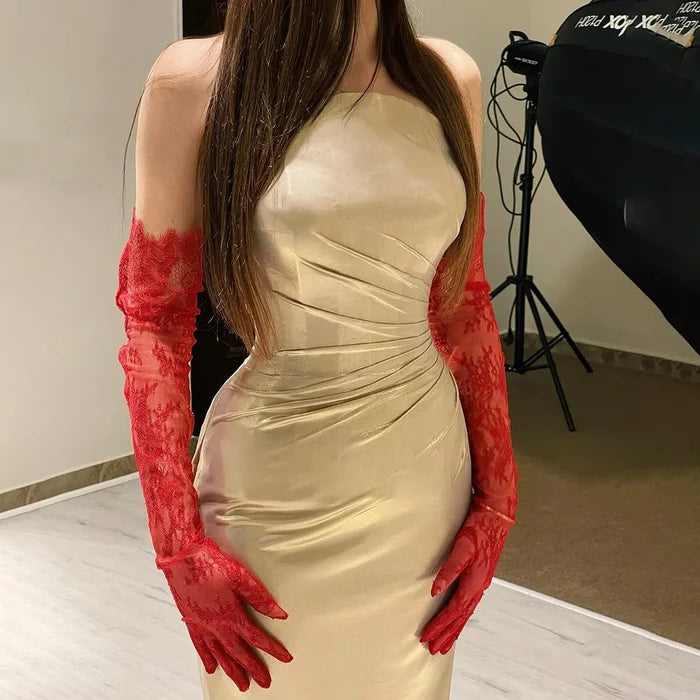 Serene Hill 2025 Arabic Elegant Gold Mermaid Luxury Dubai Evening Gown for Women's Party LA72670 - SERENE HILL
