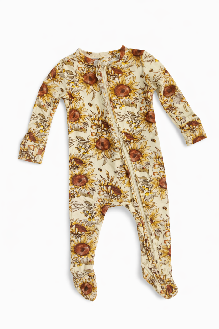 Posh Peanut Sunflower Bamboo Sleeper size 9-12M good used condition
