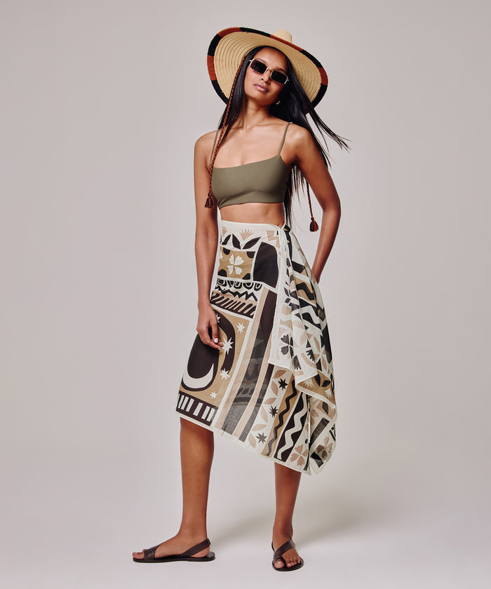Solstice Collage Sarong in color black