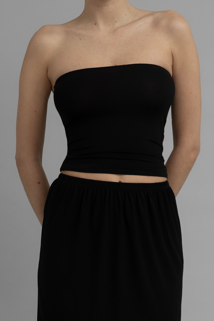Front View of Recline Strapless Top in Black from KYE Intimates in Los Angeles.
