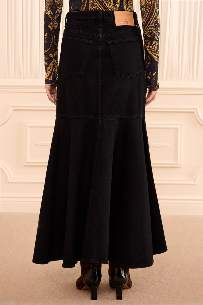 The Madelyn Denim Skirt - Noir