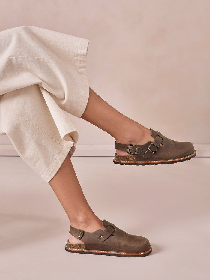 Welt Sole Slingback Clogs