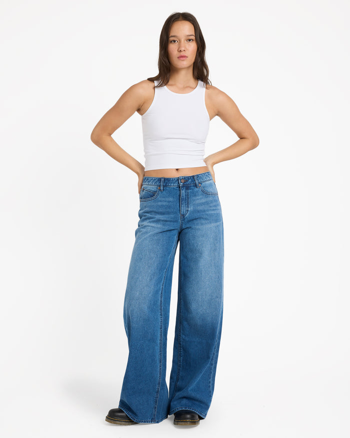 Womens Stoned Boyfriend Low Rise Denim Jeans